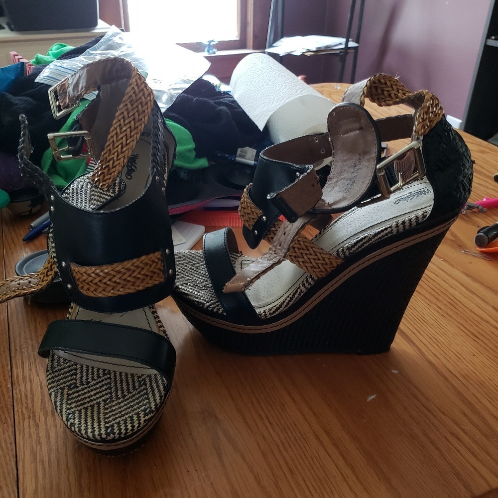 Mossimo wedges